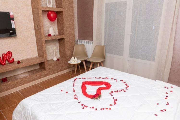 סקיקדה Hotel Mon Royaume מראה חיצוני תמונה